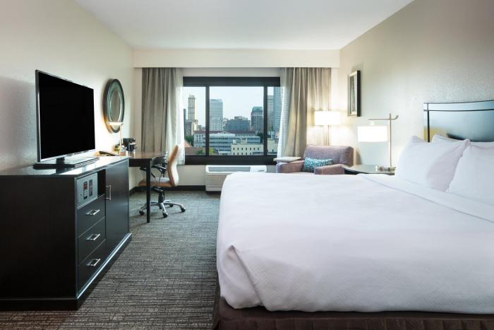 crowne plaza memphis downtown hotel by ihg