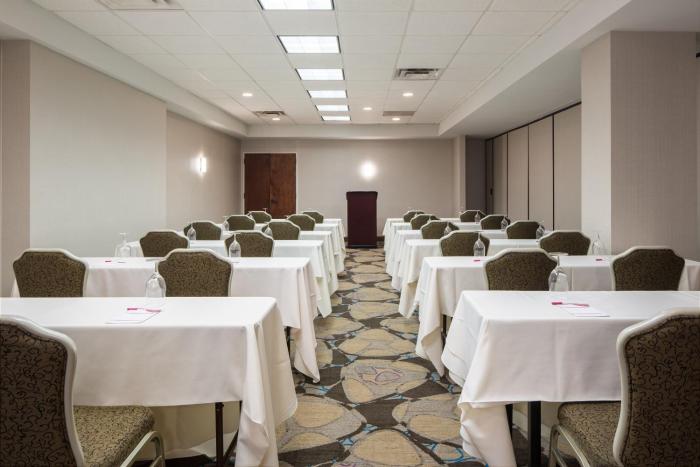 crowne plaza memphis downtown hotel by ihg