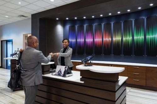 crowne plaza memphis downtown hotel by ihg