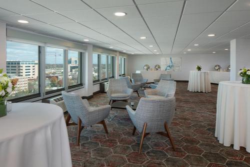 crowne plaza memphis downtown hotel by ihg