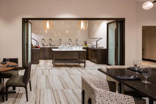 crowne plaza memphis downtown hotel by ihg