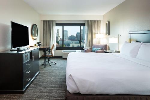 crowne plaza memphis downtown hotel by ihg