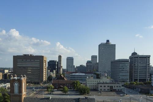 crowne plaza memphis downtown hotel by ihg