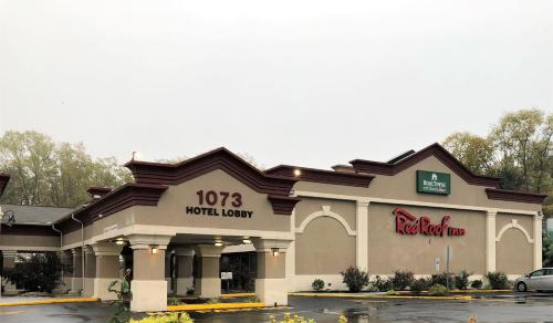 hometowne studios by red roof bordentown mcguire afb