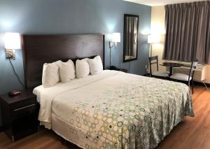 hometowne studios by red roof bordentown mcguire afb