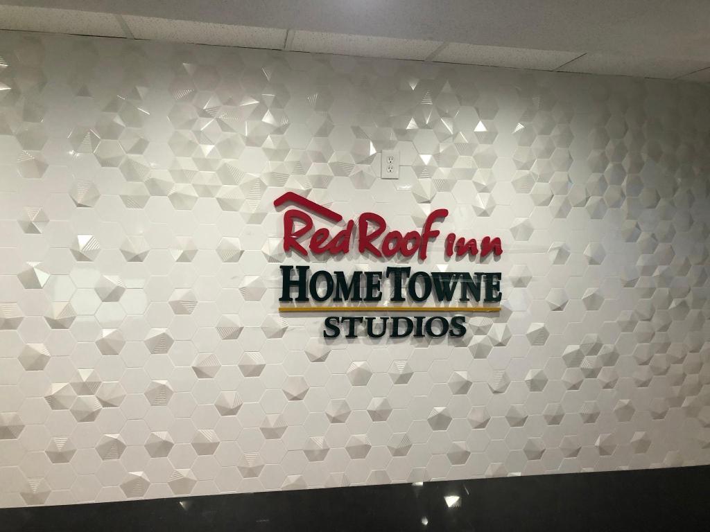 hometowne studios by red roof bordentown mcguire afb