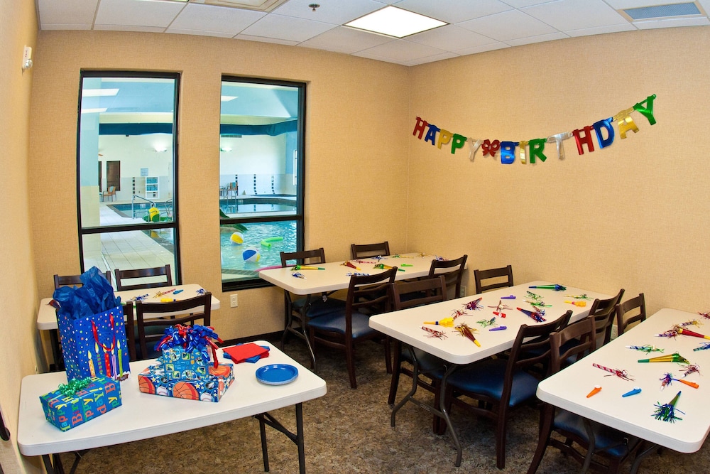 courtyard by marriott fargo moorhead mn