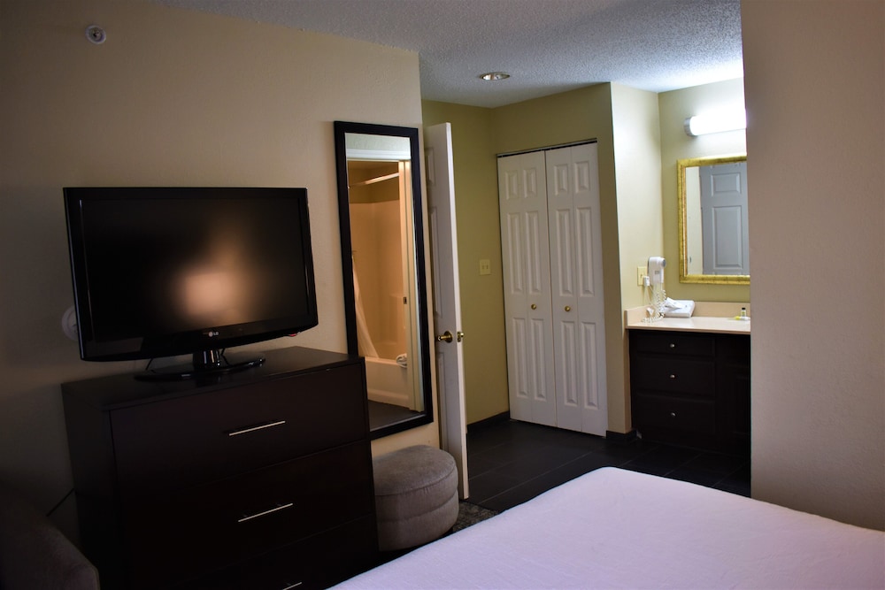 staybridge suites cranbury by ihg