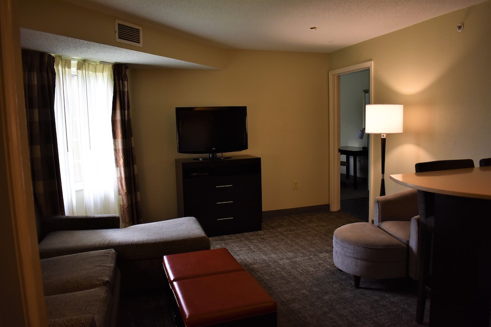 staybridge suites cranbury by ihg
