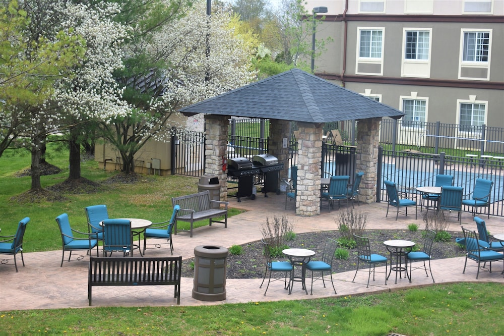 staybridge suites cranbury by ihg