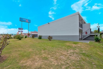 motel 6 tuscaloosa al