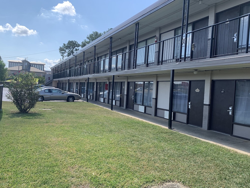 motel 6 tuscaloosa al