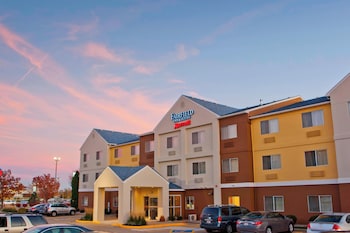Fairfield Inn & Suites By Marriott Champaign,Champaign County>>Champaign,3 star