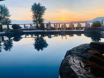fourwinds lakeside inn and marina