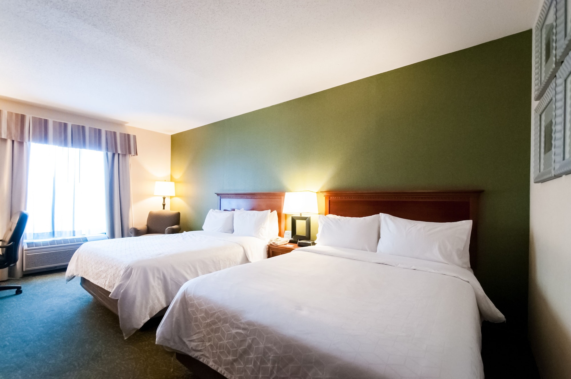 holiday inn express and suites hagerstown by ihg
