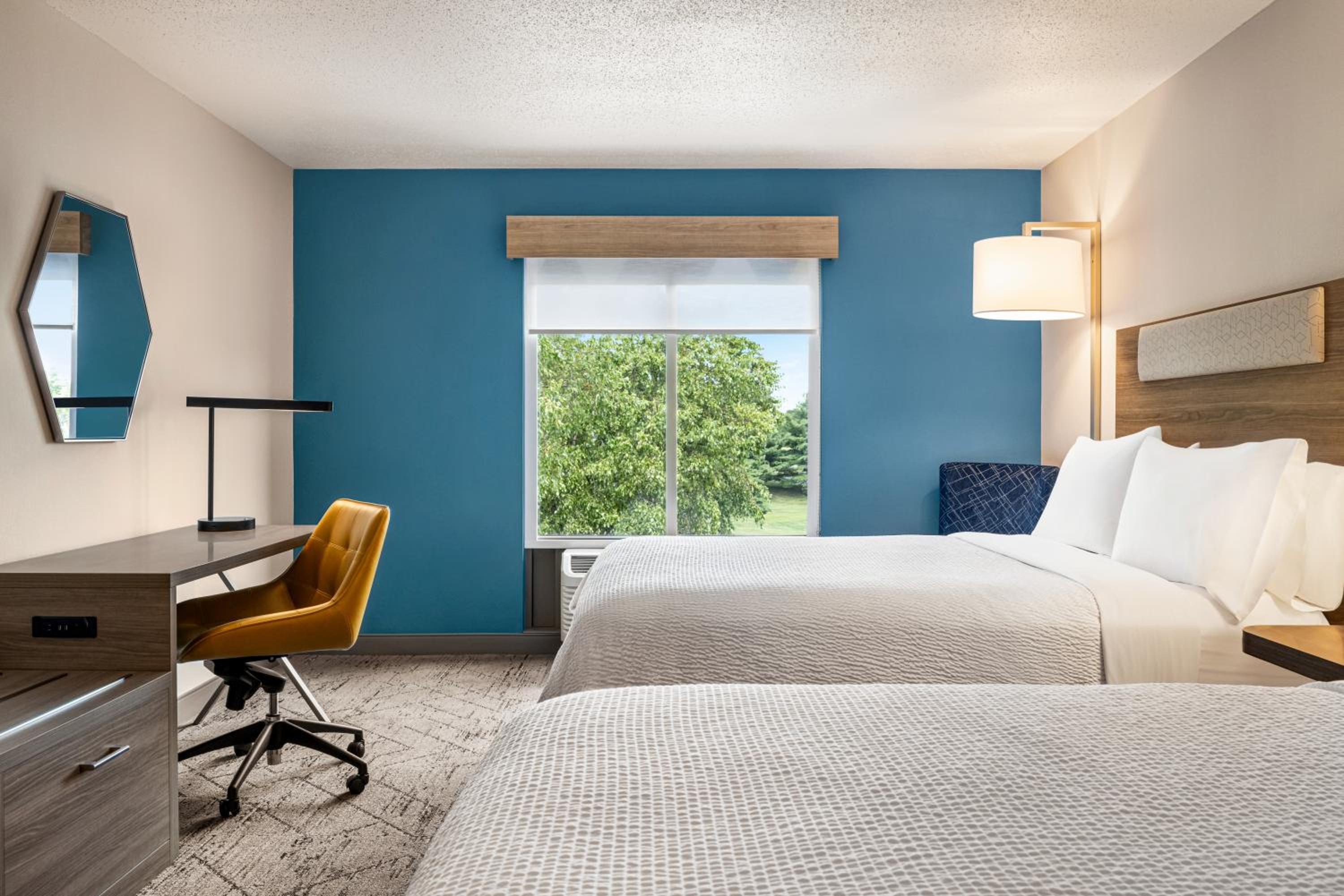 holiday inn express and suites hagerstown by ihg