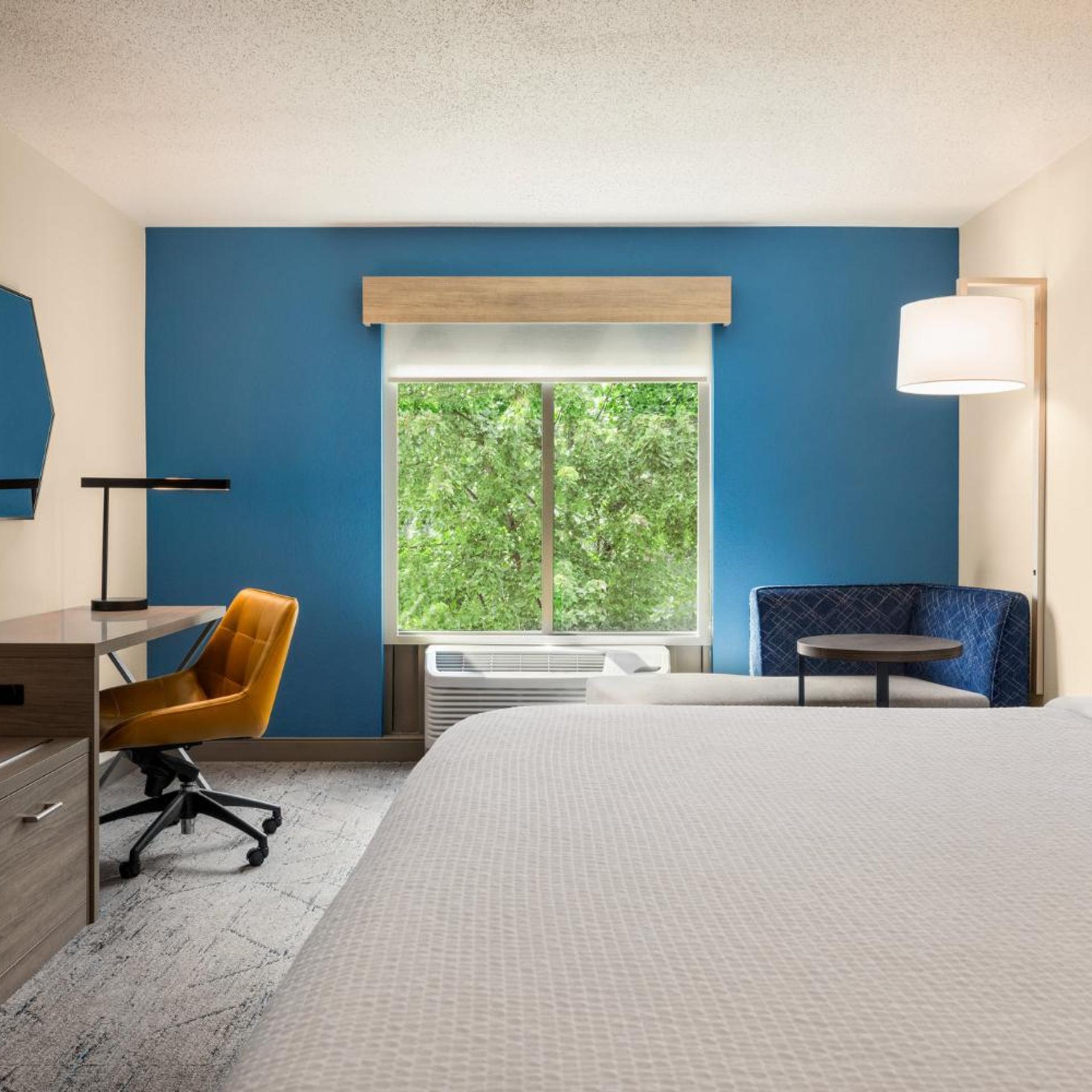 holiday inn express and suites hagerstown by ihg