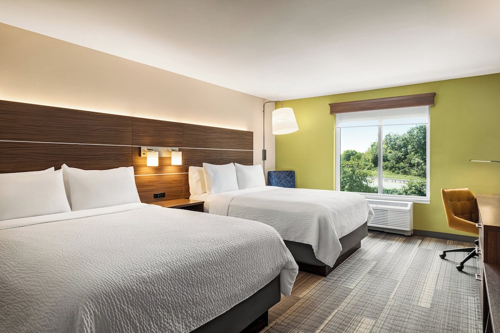 holiday inn express and suites hagerstown by ihg