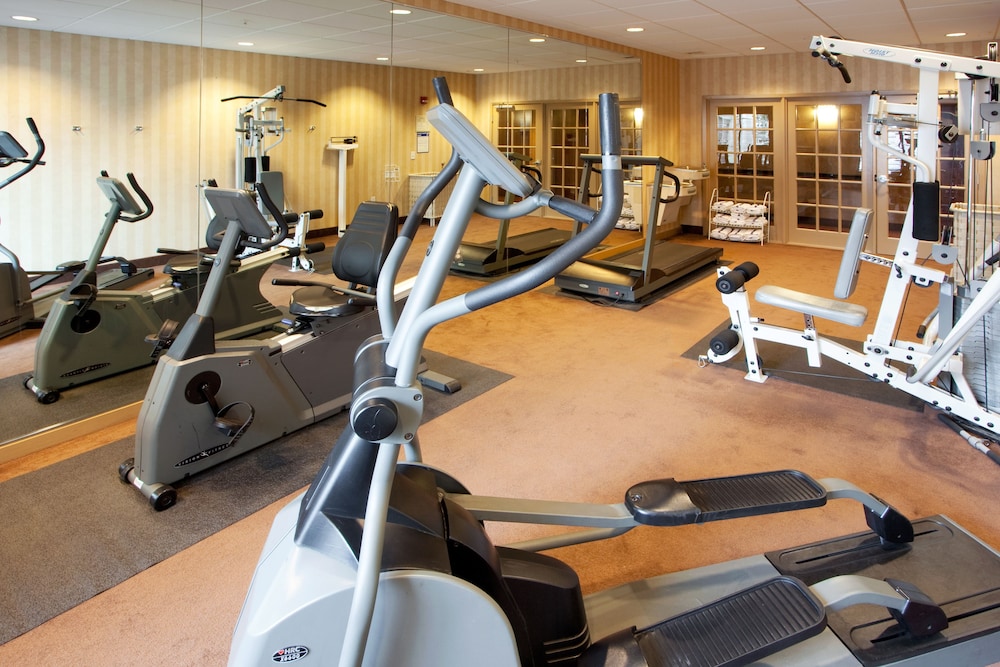 holiday inn express and suites hagerstown by ihg