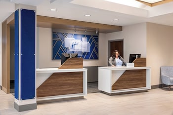 Holiday Inn Express And Suites Hagerstown By Ihg,Halfway>>Hagerstown,3 star