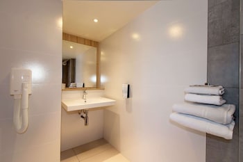 campanile reims ouest tinqueux