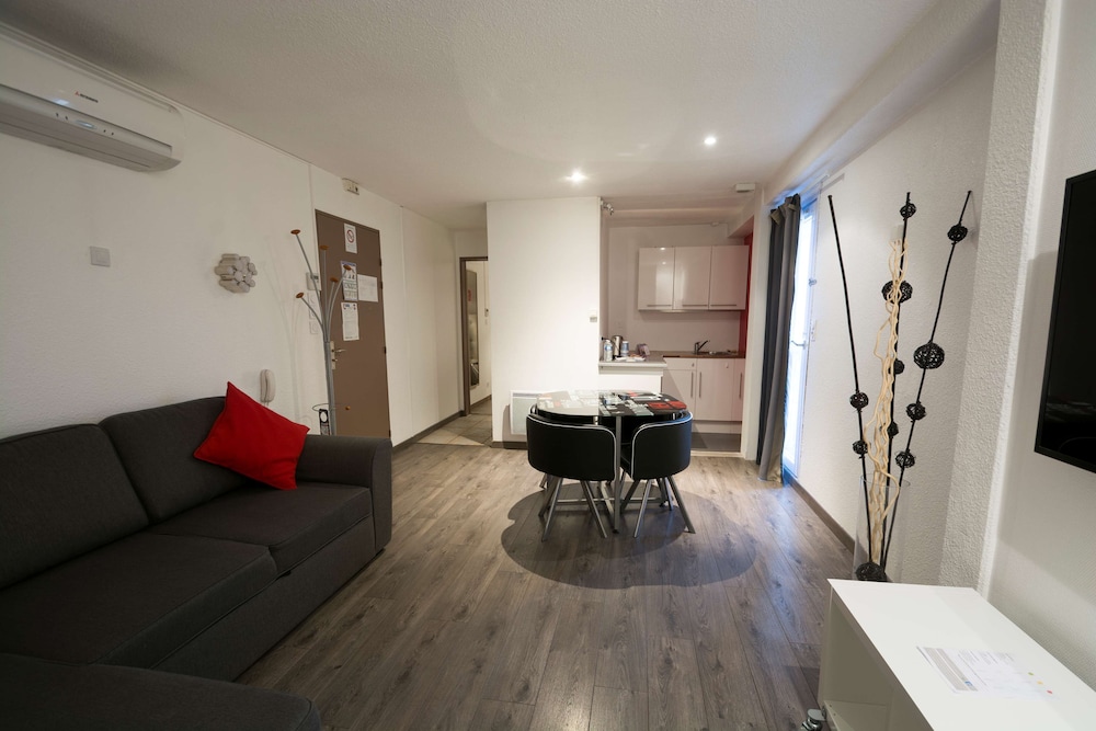 greet hotel dijon sud longvic