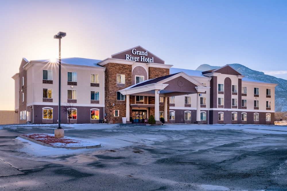 grand river hotel