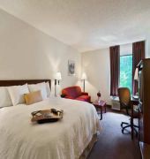 hampton inn pickwick dam at shiloh falls