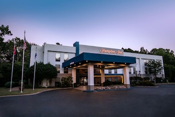 hampton inn pickwick dam at shiloh falls