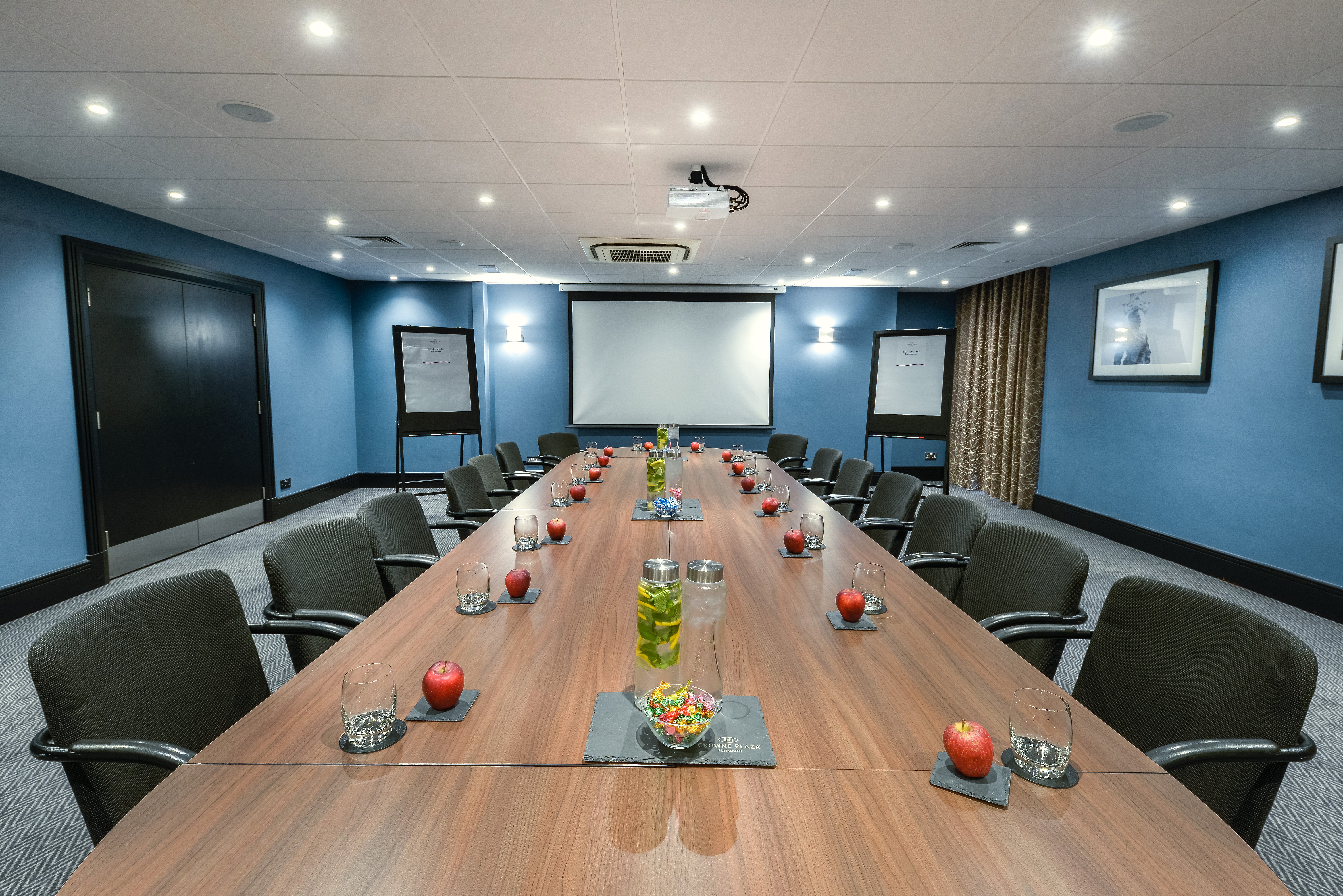 crowne plaza plymouth by ihg
