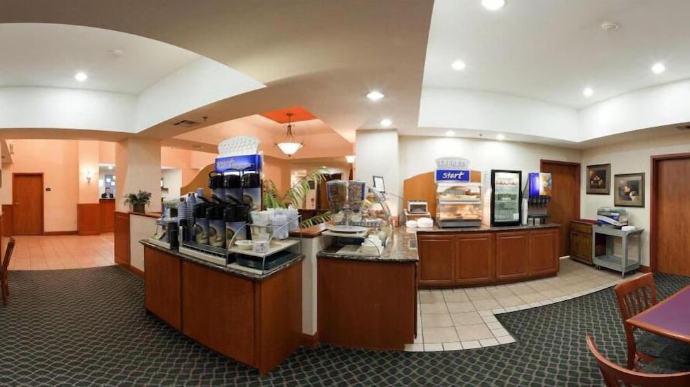 holiday inn express and suites vinita by ihg