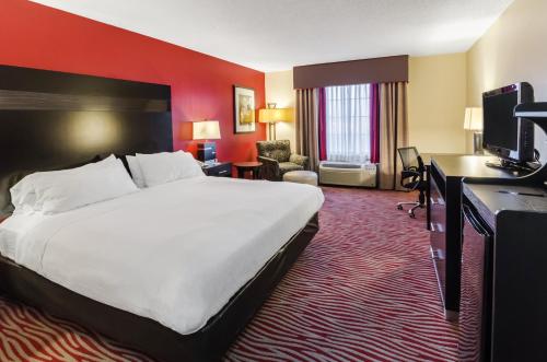 holiday inn express and suites vinita by ihg