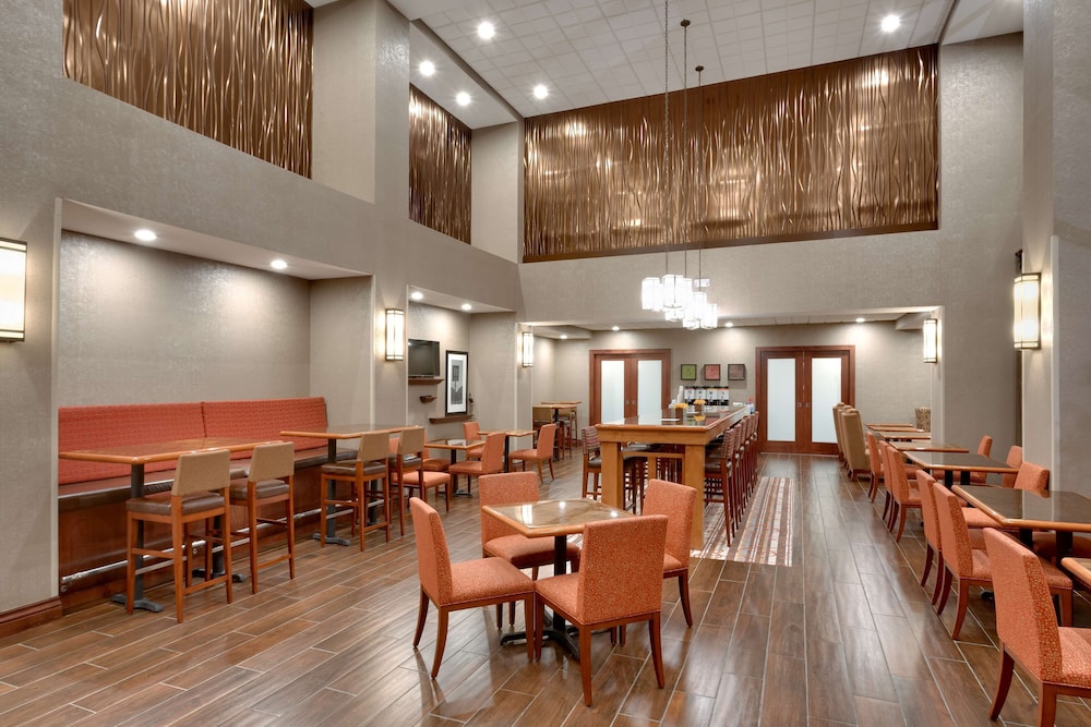 hampton inn and suites pocatello
