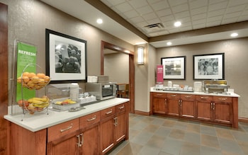 hampton inn and suites pocatello