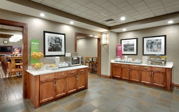 hampton inn and suites pocatello