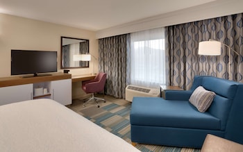hampton inn and suites pocatello