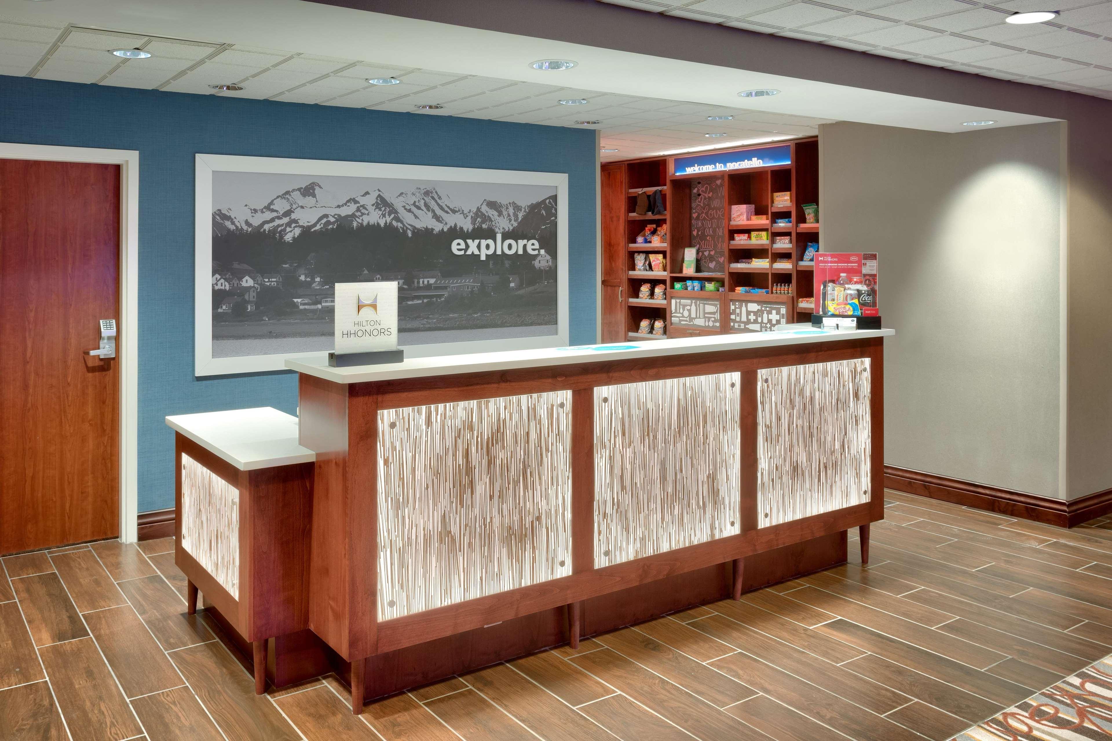 hampton inn and suites pocatello
