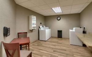 hampton inn and suites pocatello