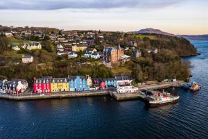 Western Isles Hotel,Argyll And Bute>>Acharacle,3 star