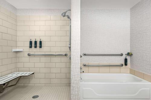doubletree by hilton chicago ohare airport rosemont