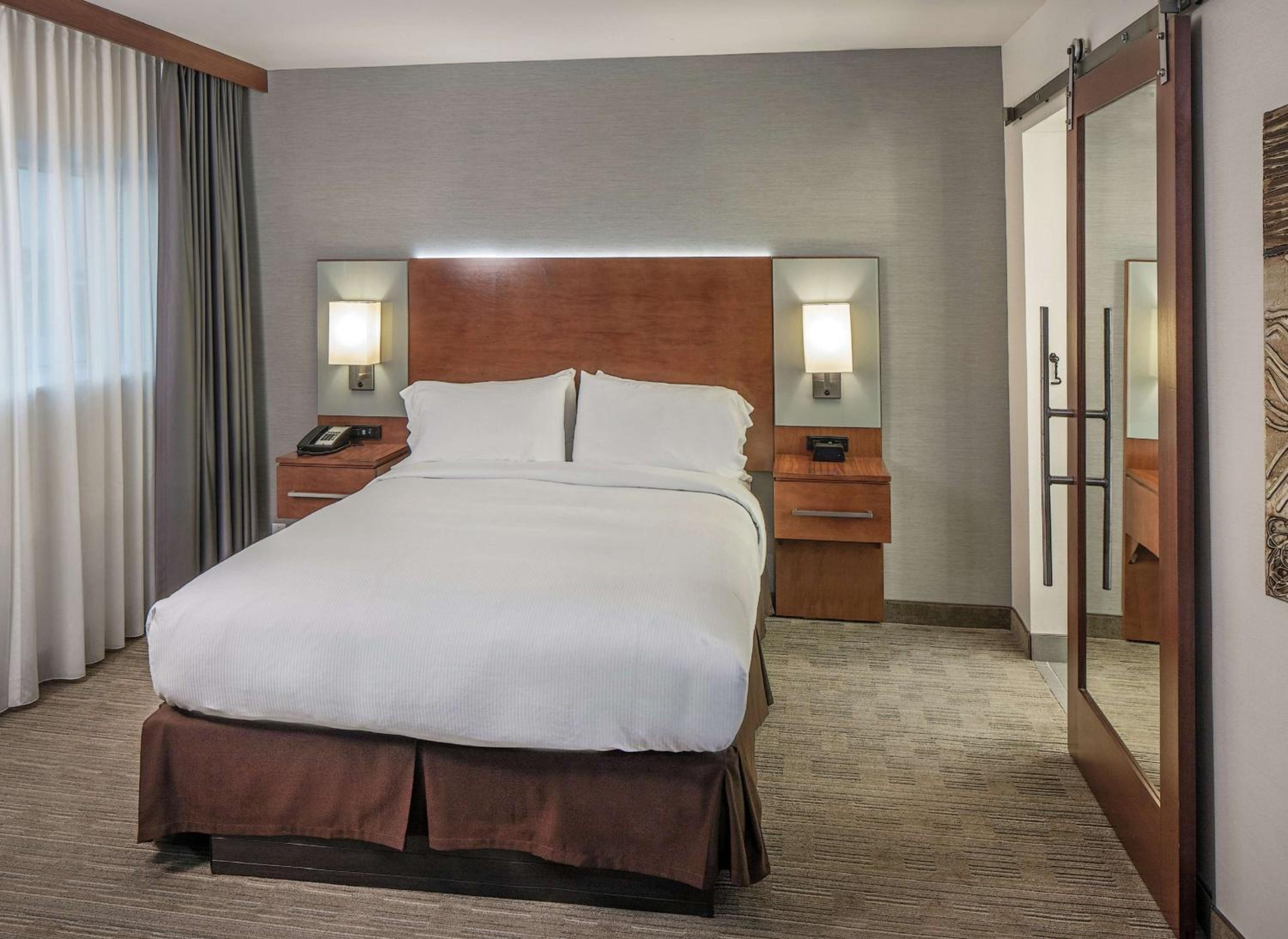 doubletree by hilton omaha southwest