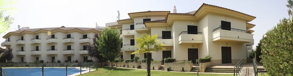 hotel apartamentos simon verde