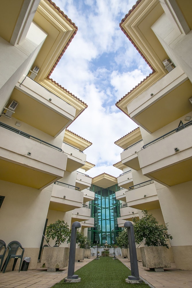 hotel apartamentos simon verde