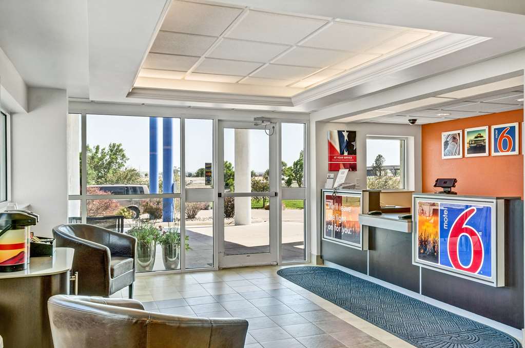 motel 6 big springs ne
