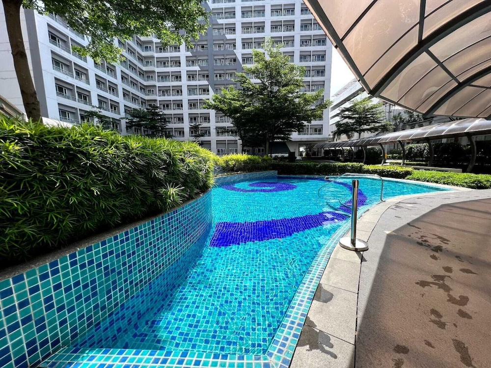 grace residences by thet