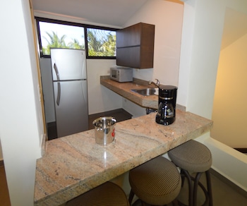 sina suites cancun solo adultos