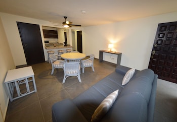 sina suites cancun solo adultos