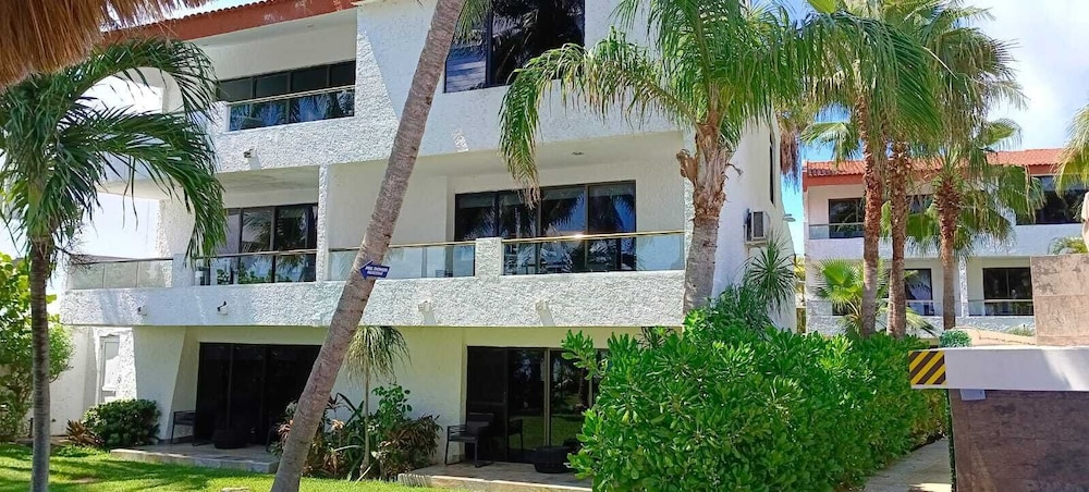 sina suites cancun solo adultos