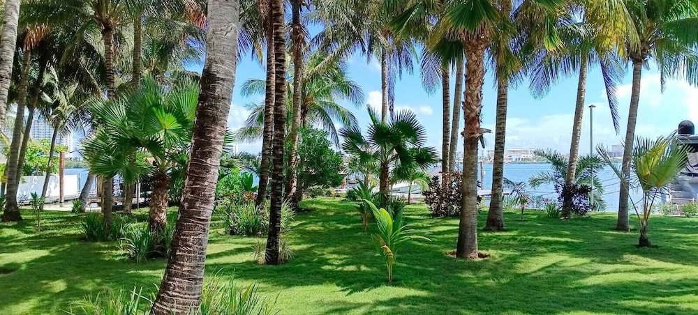 sina suites cancun solo adultos