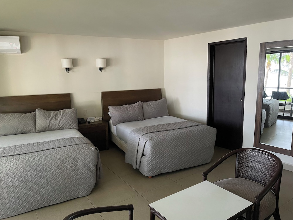 sina suites cancun solo adultos